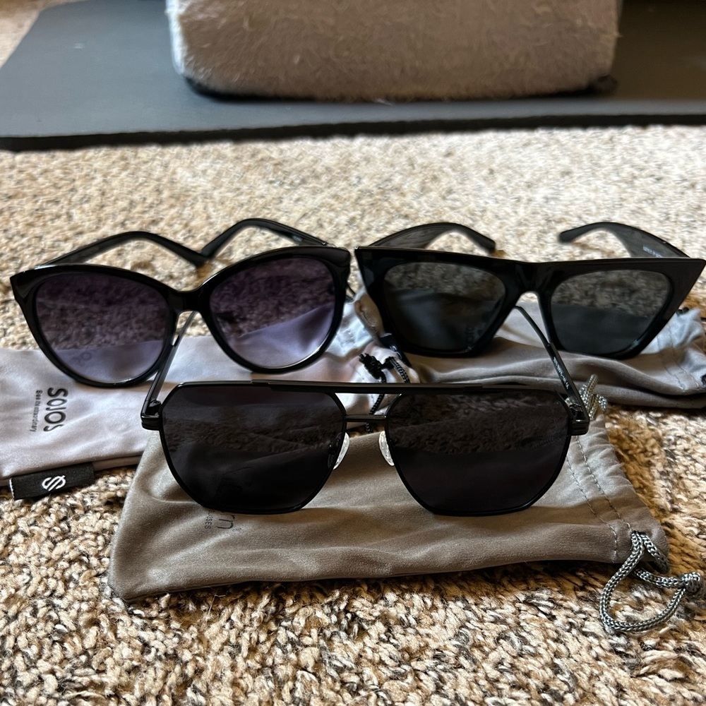 Sunglasses set